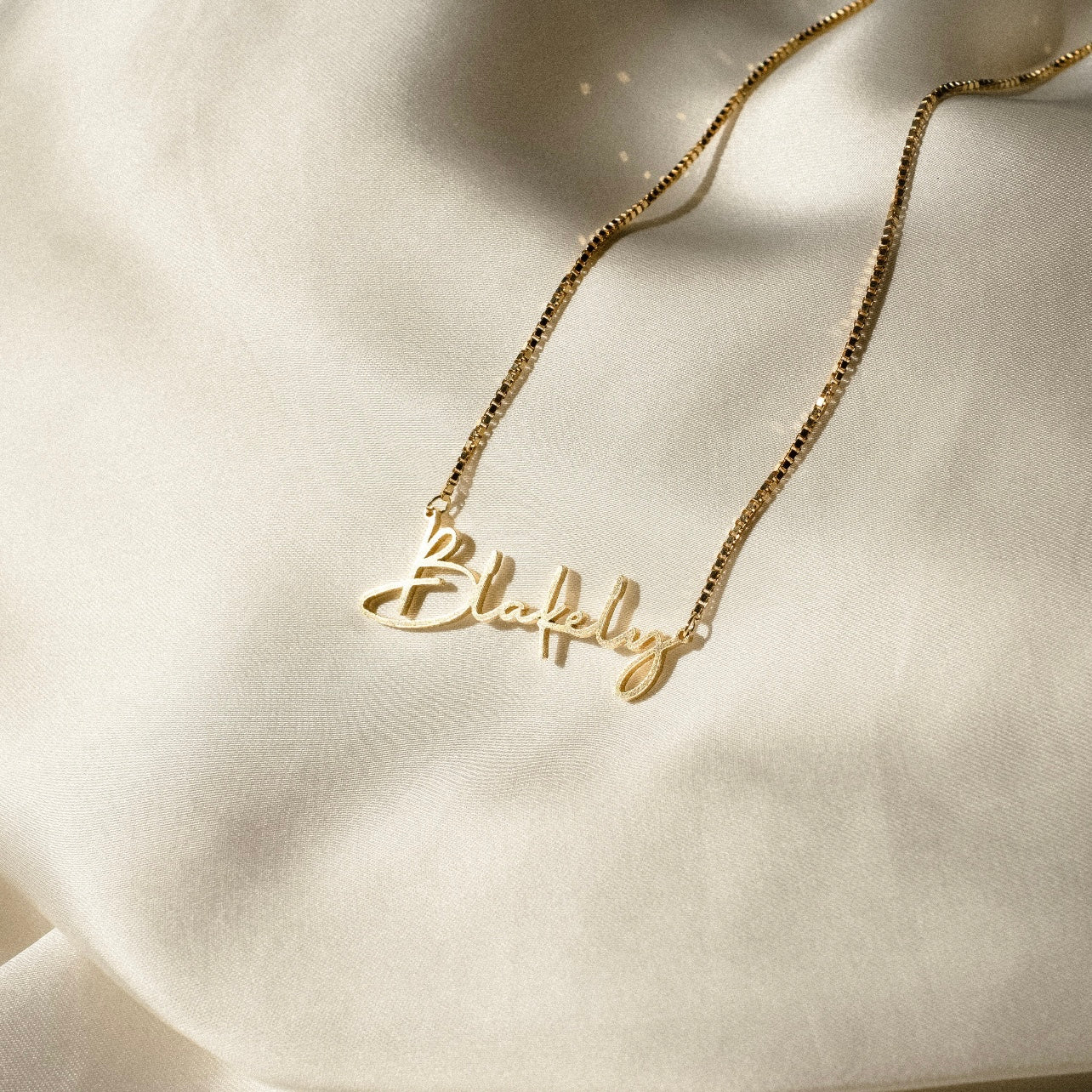 Luxe Script Name Necklace