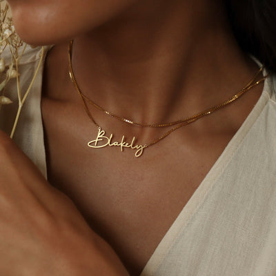 Luxe Script Name Necklace