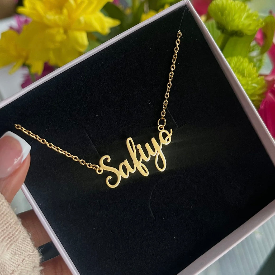 Amore Script Custom Name Necklace